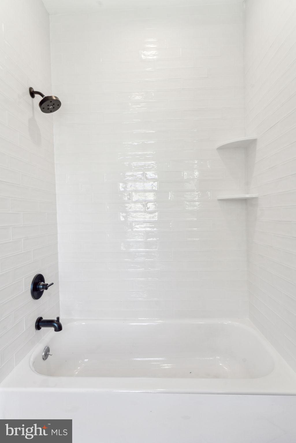 FAIRMOUNT - Residential