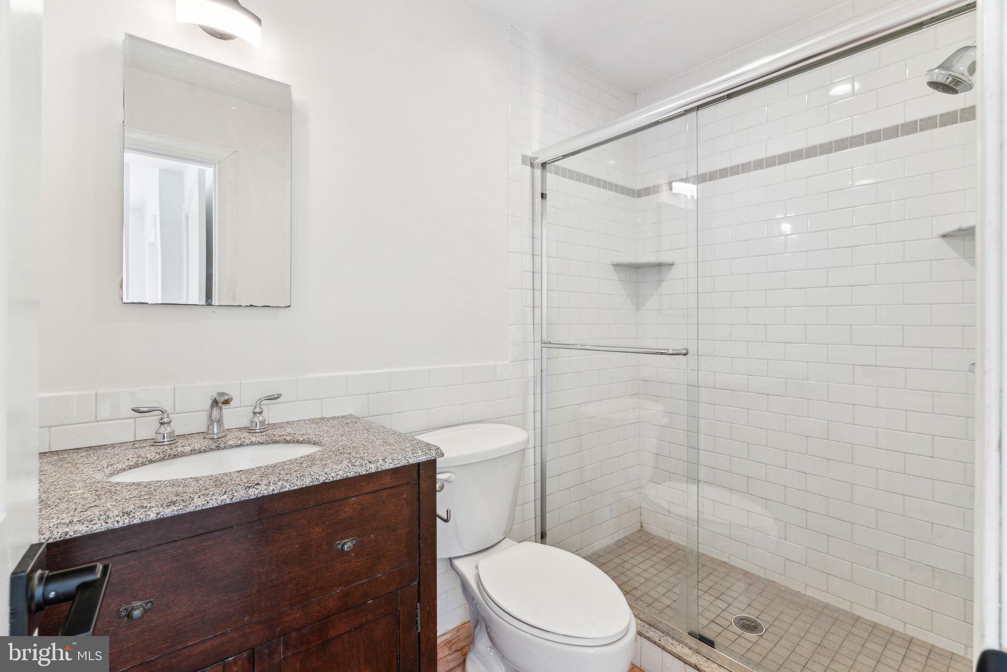 FAIRMOUNT - Residential