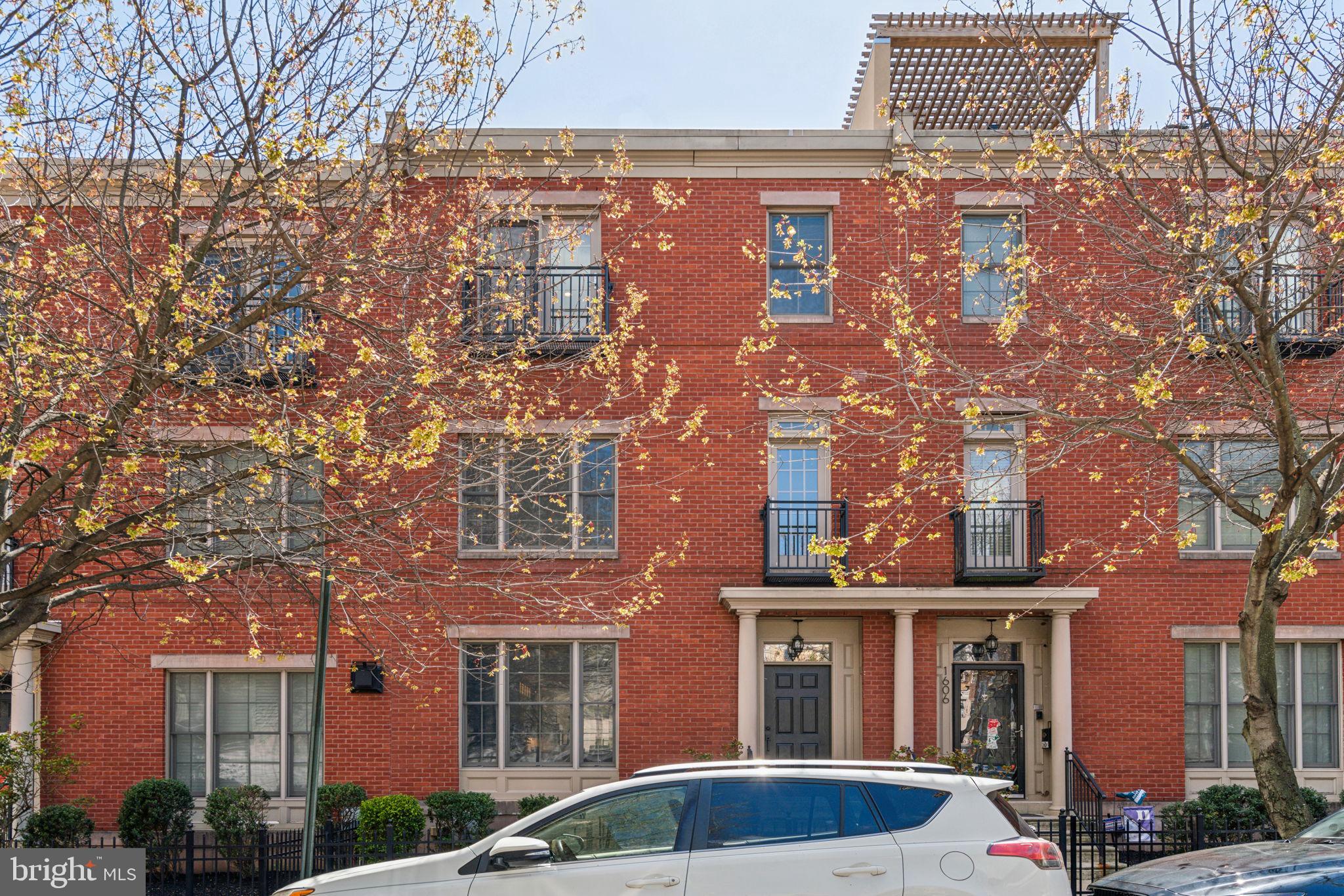 FAIRMOUNT - Residential