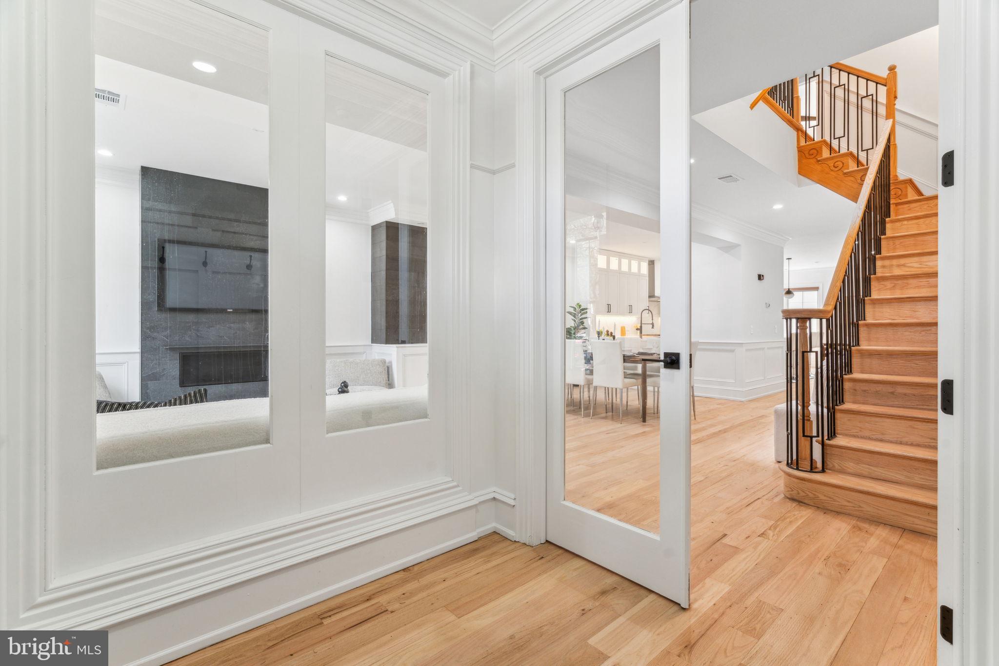 FAIRMOUNT - Residential