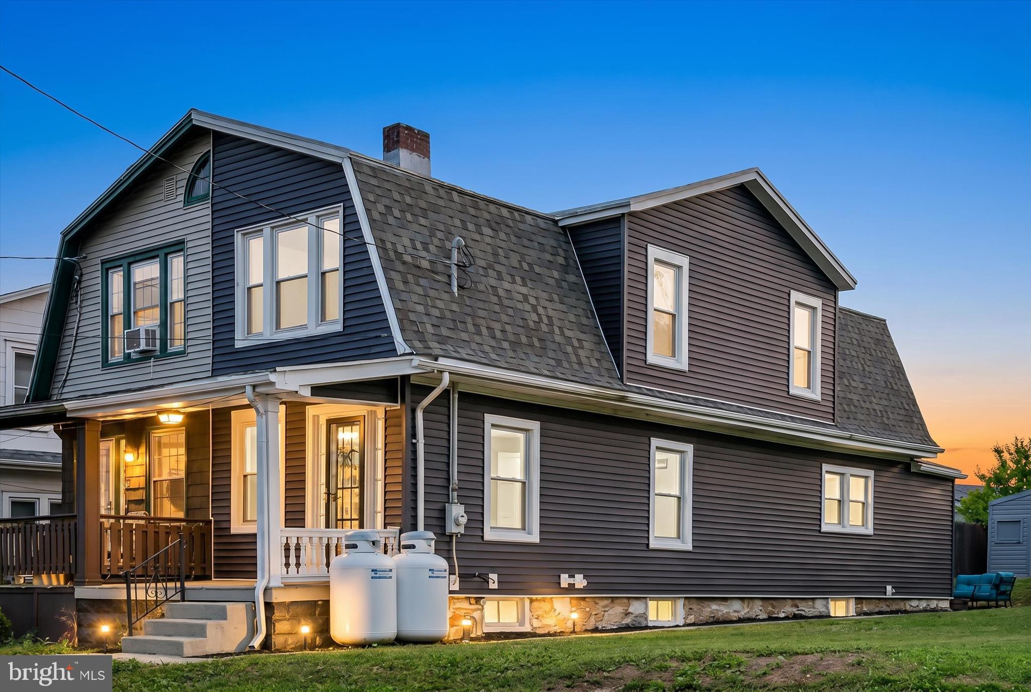 14 POPLAR STREET