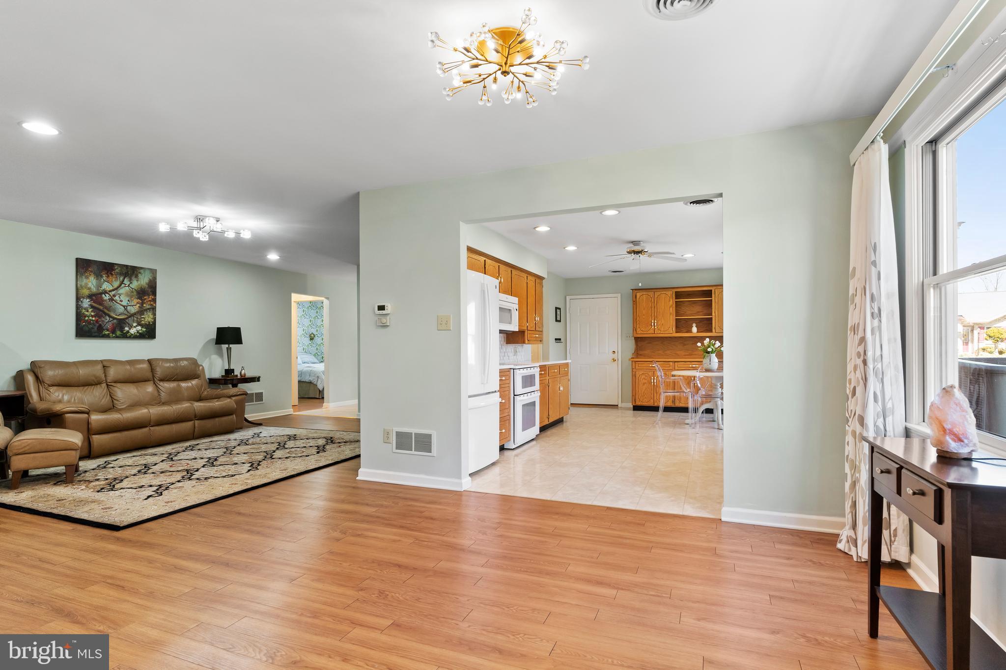 MAPLE RUN - Residential