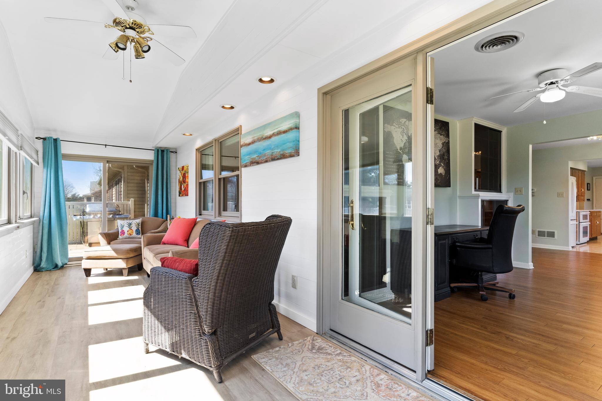 MAPLE RUN - Residential