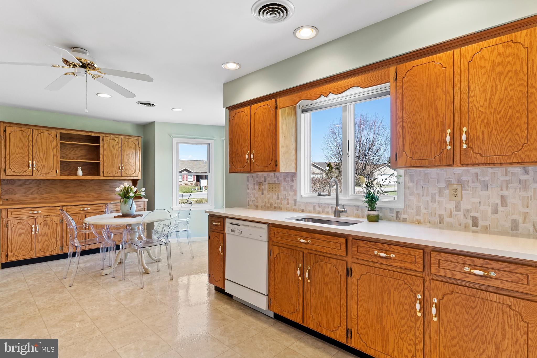 MAPLE RUN - Residential