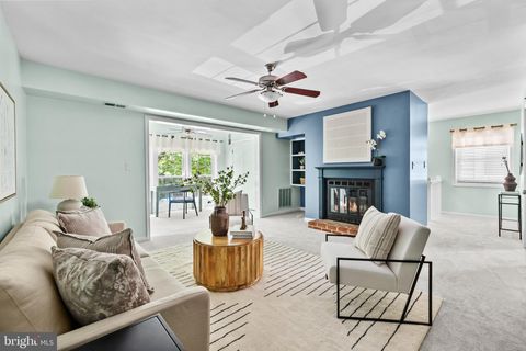 Photo of 7780 Willow Point Drive #7780, FALLS CHURCH, VA 22042 (MLS # VAFX2314478)