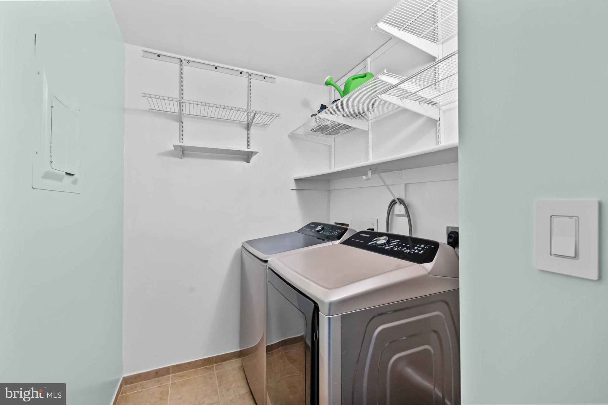 WILLOW POINT - Residential