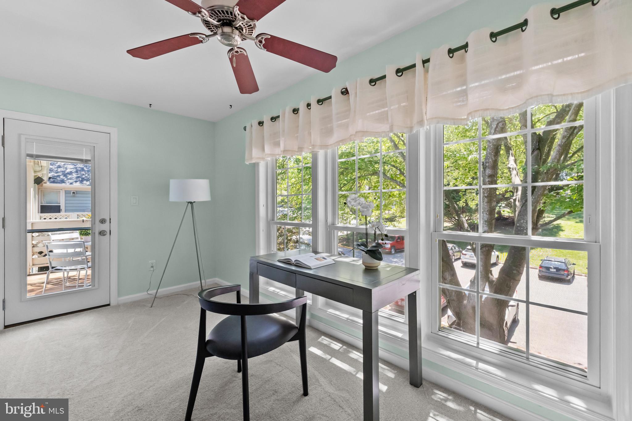 WILLOW POINT - Residential