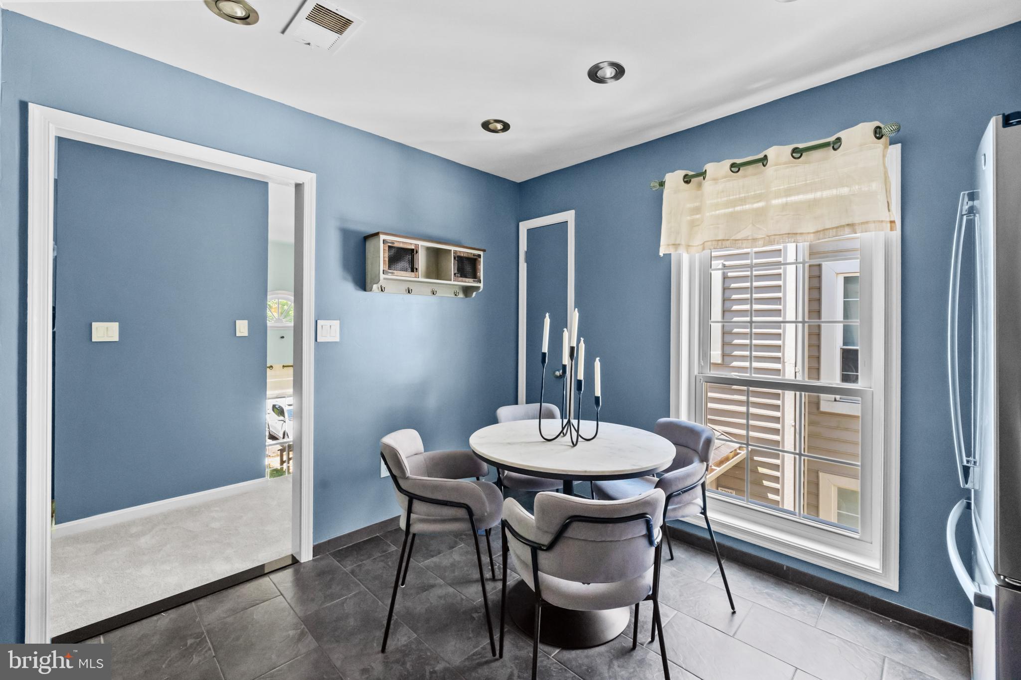 WILLOW POINT - Residential