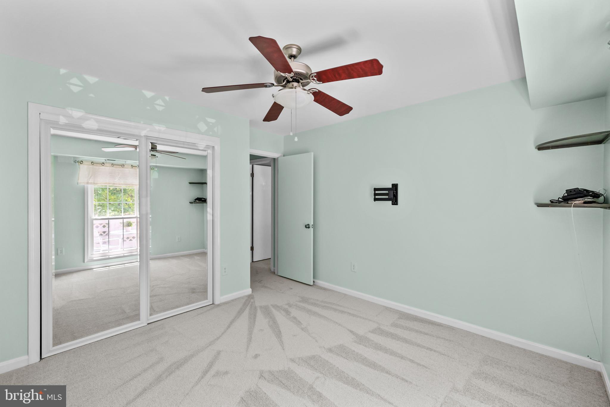 WILLOW POINT - Residential