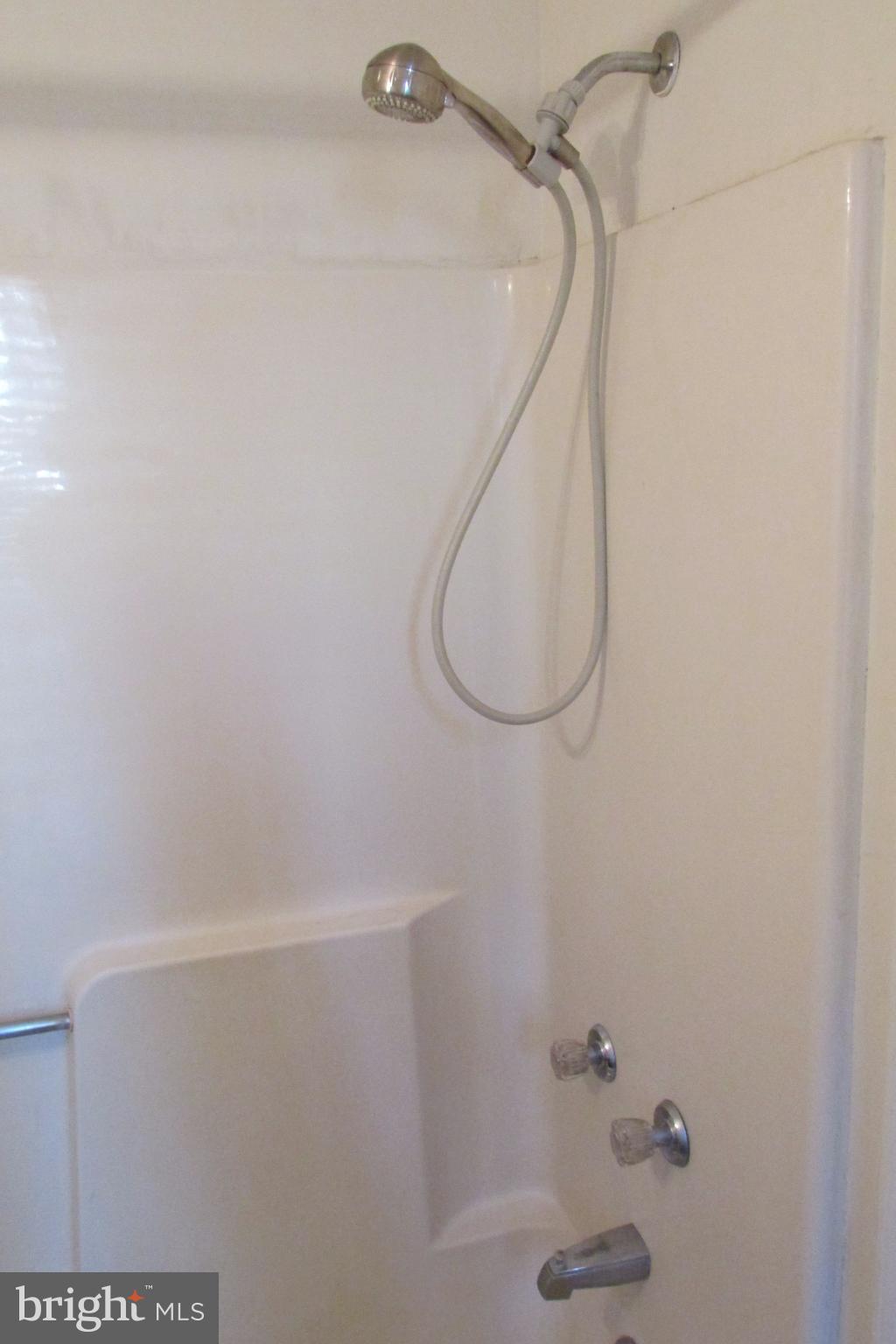 FEDERAL HILL HISTORIC DISTRICT - Residential Lease