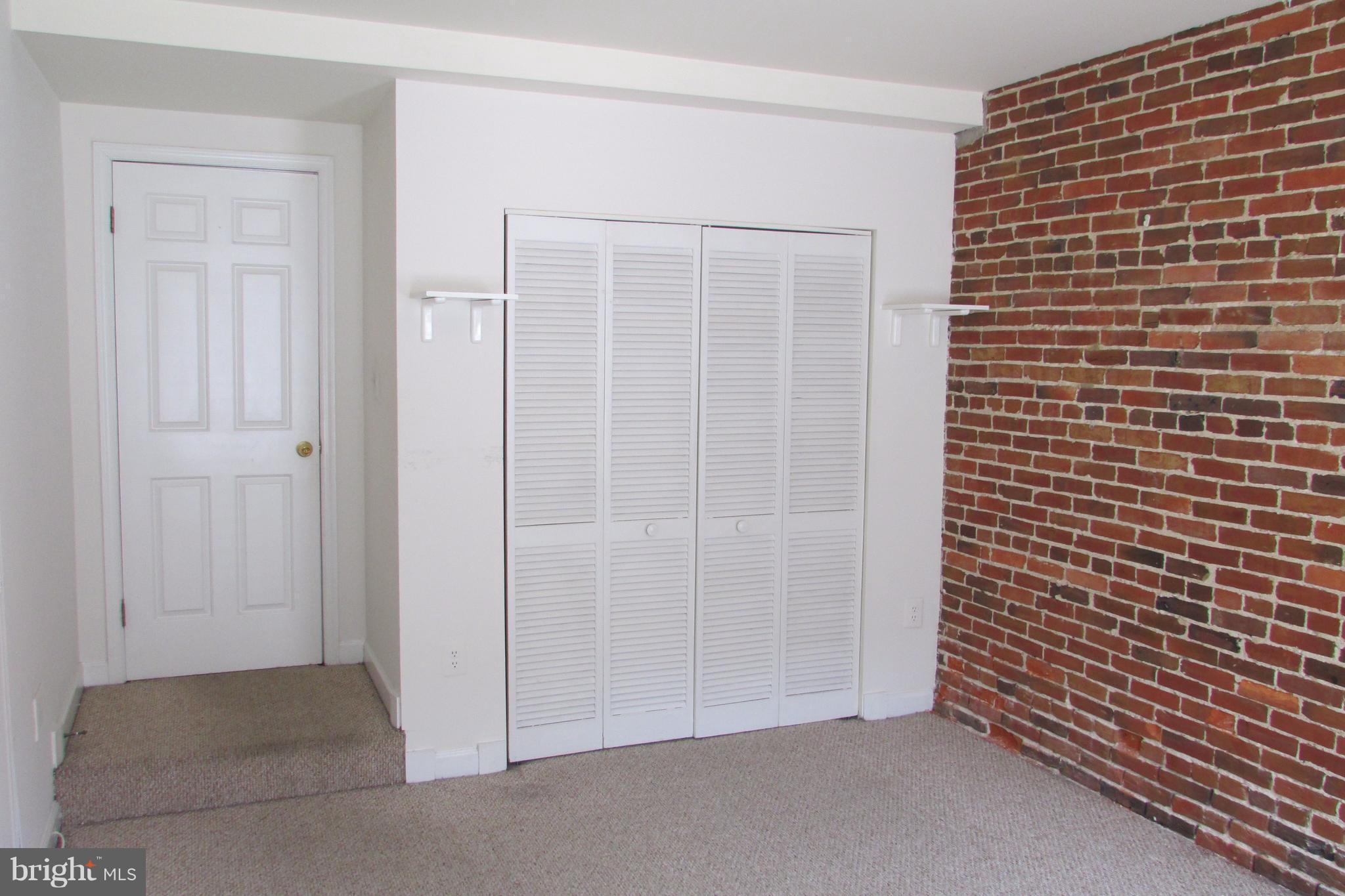 FEDERAL HILL HISTORIC DISTRICT - Residential Lease