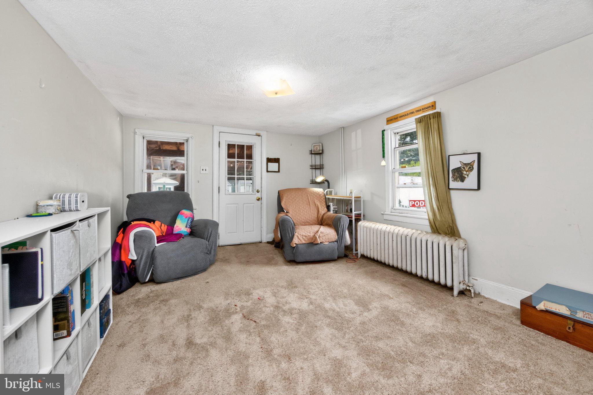 1003 LIVINGSTON AVENUE