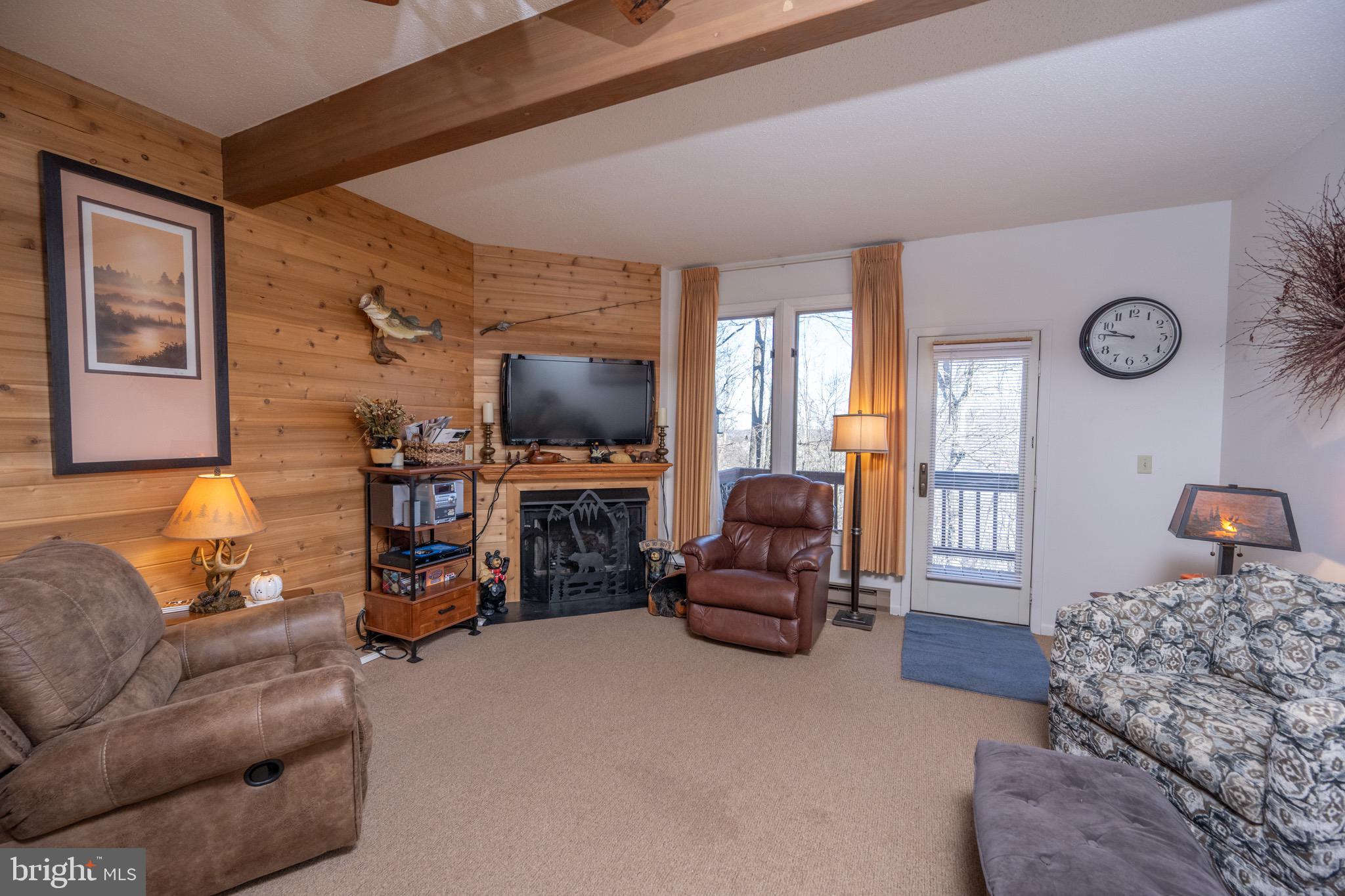 VILLAGES OF WISP - Residential