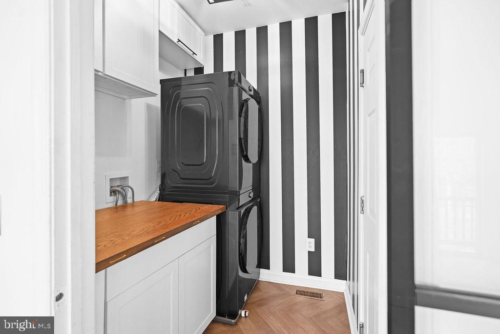 MANSFIELD - Residential