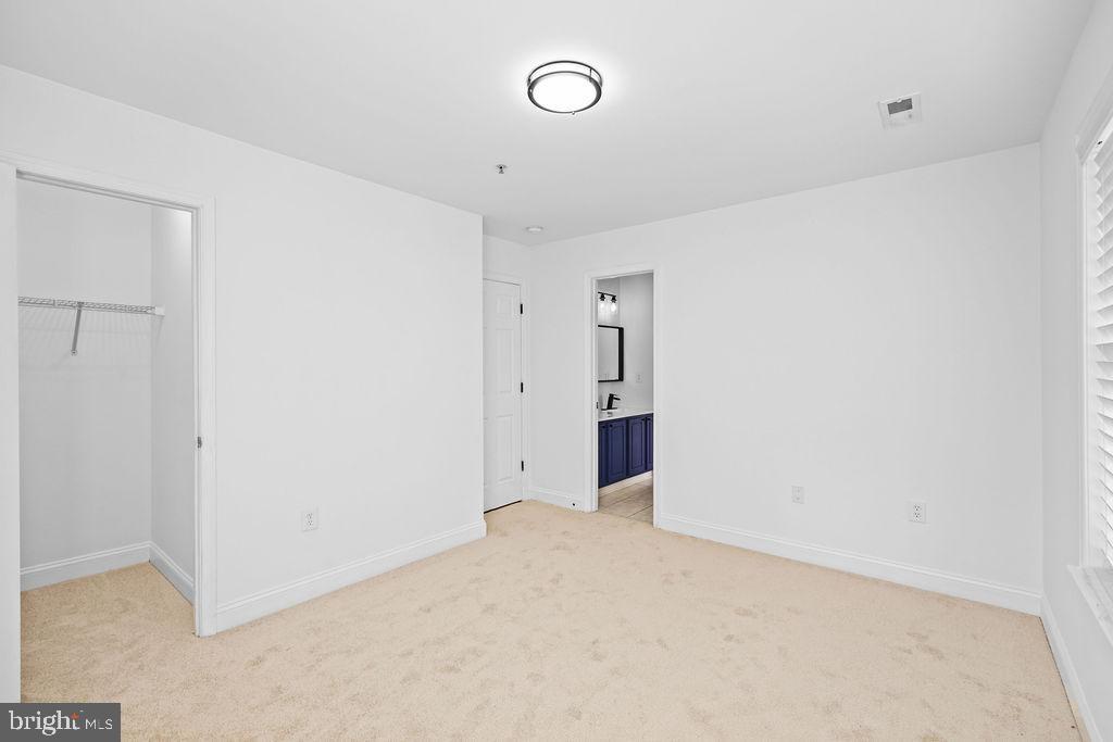 MANSFIELD - Residential