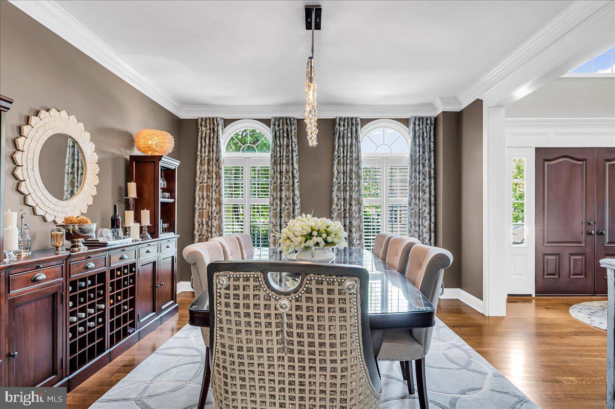 WILLOWDALE CROSSIN - Residential