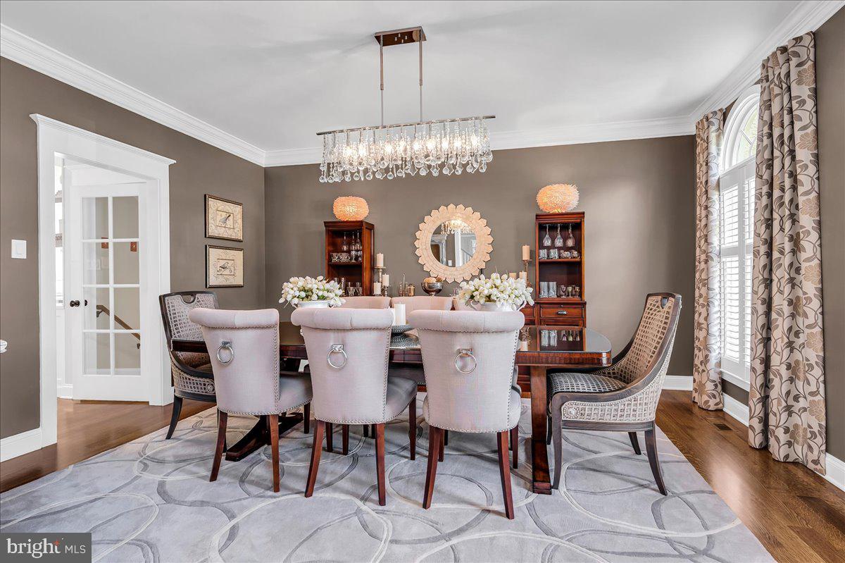 WILLOWDALE CROSSIN - Residential