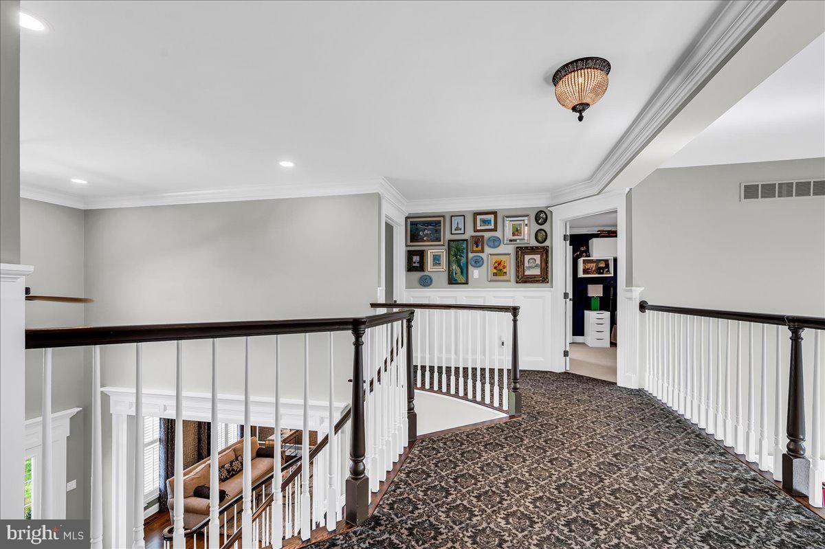 WILLOWDALE CROSSIN - Residential