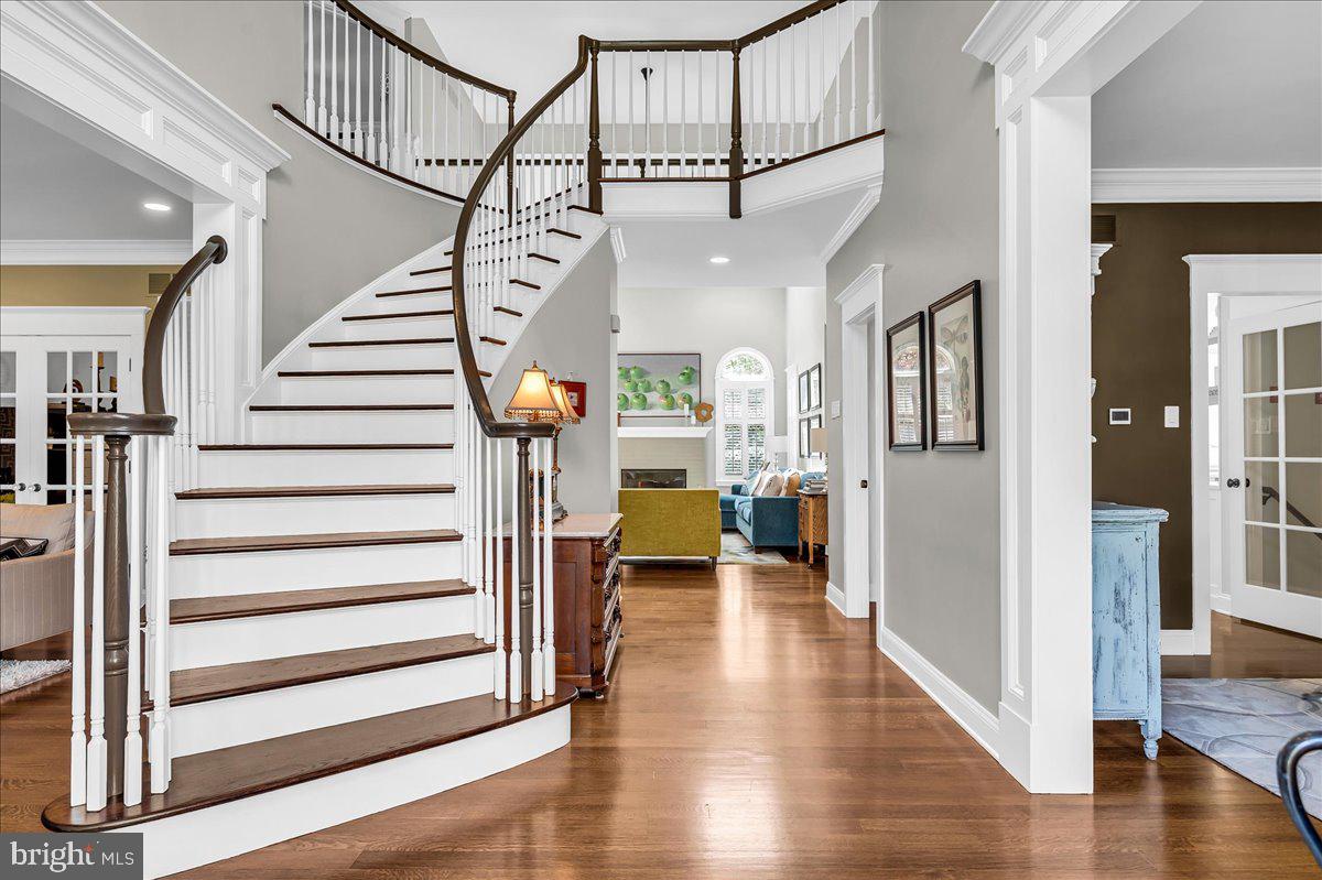 306 ROSE GLEN LANE