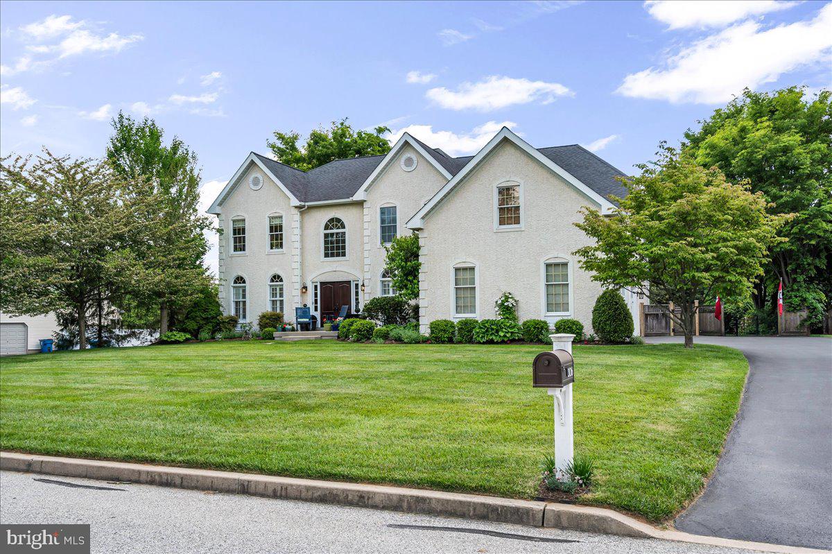 WILLOWDALE CROSSIN - Residential