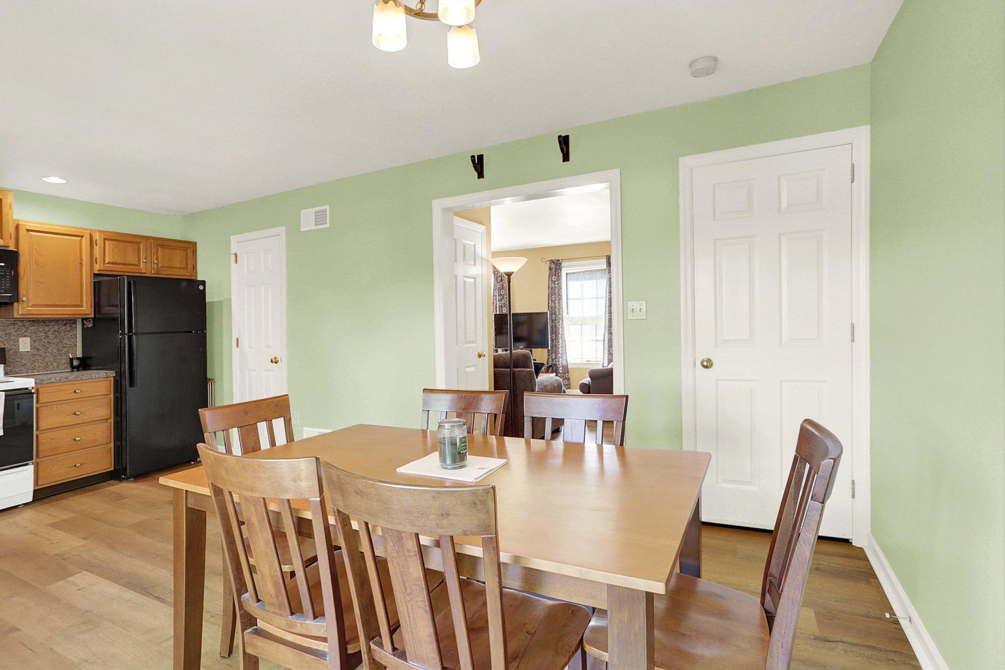 WYNDHAM PLACE - Residential