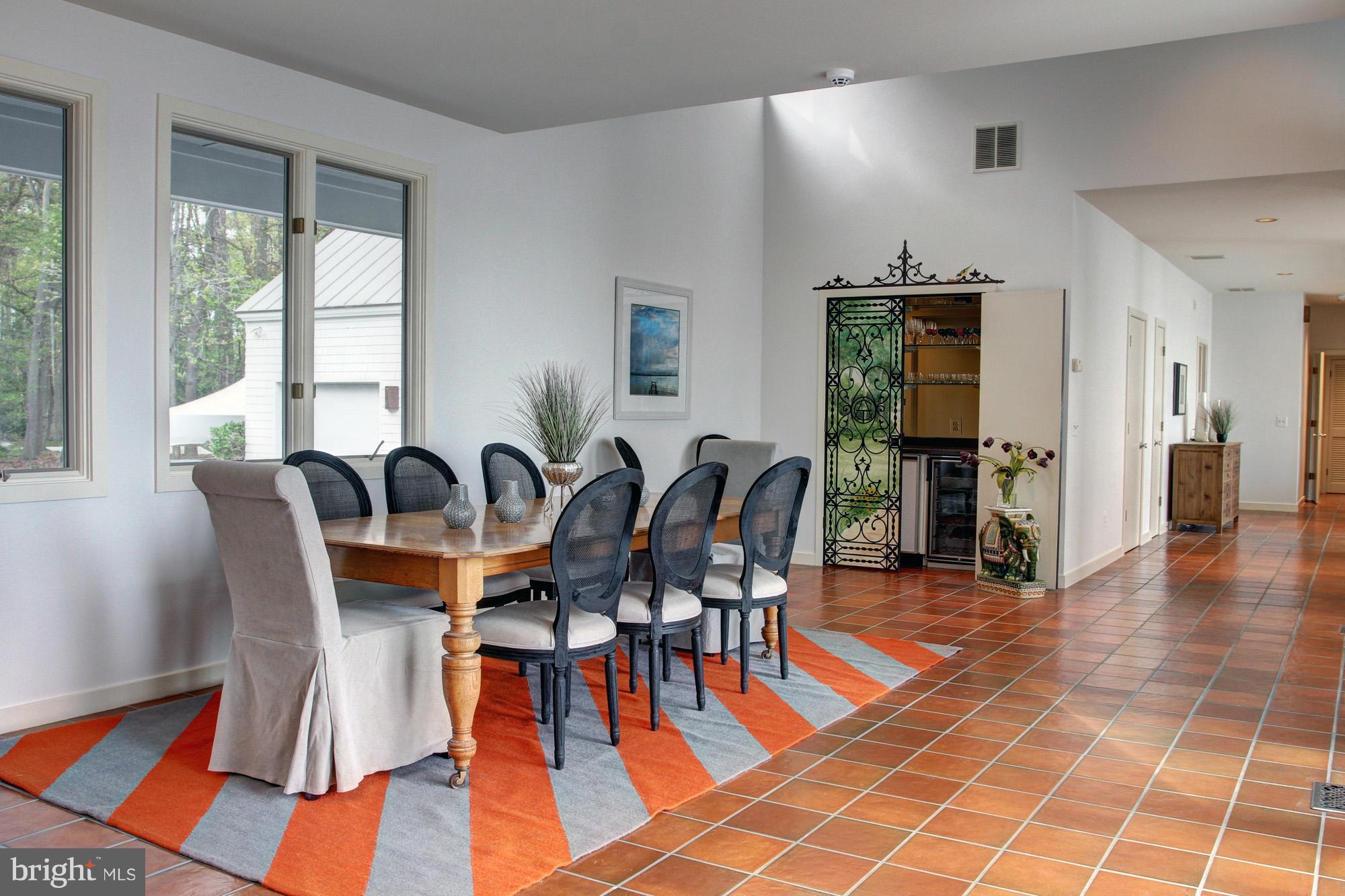 COVE CREEK CLUB - Residential