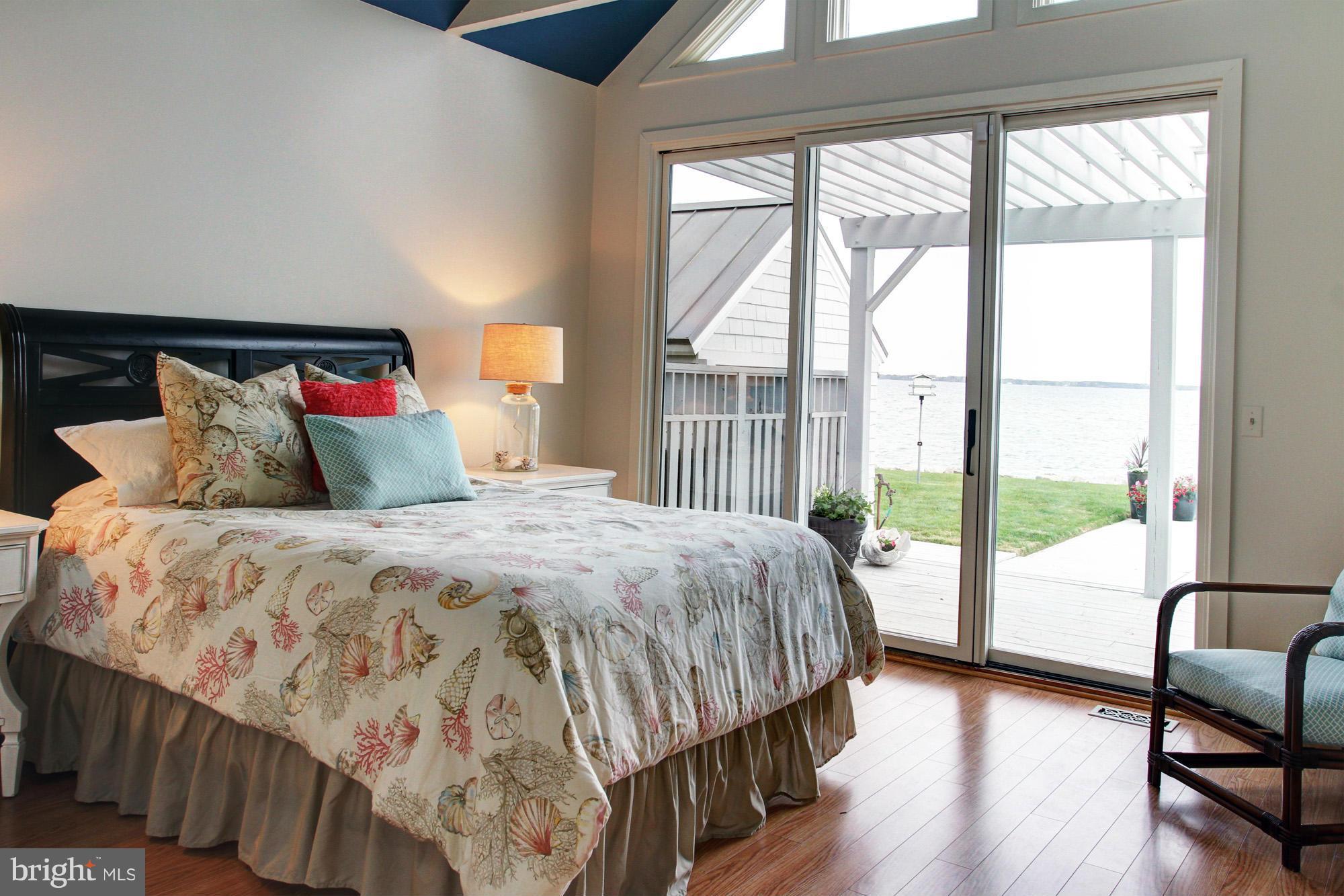 COVE CREEK CLUB - Residential