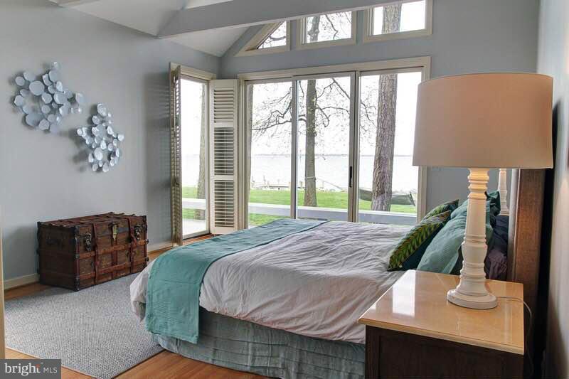 COVE CREEK CLUB - Residential