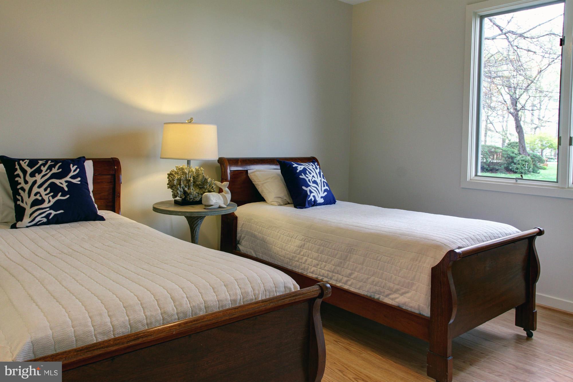 COVE CREEK CLUB - Residential