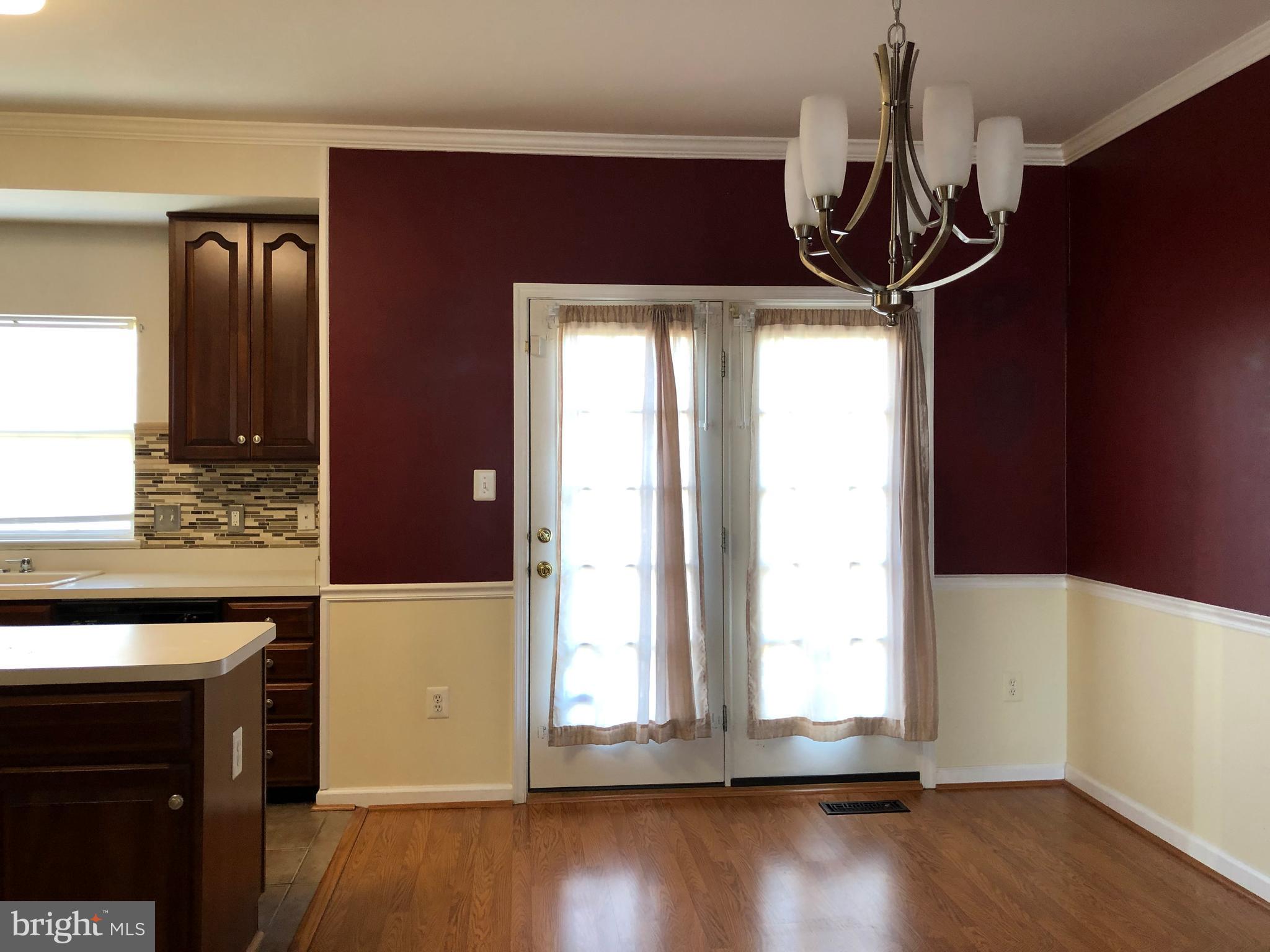 CLOVERLEAF TOWNHOMES - Residential Lease