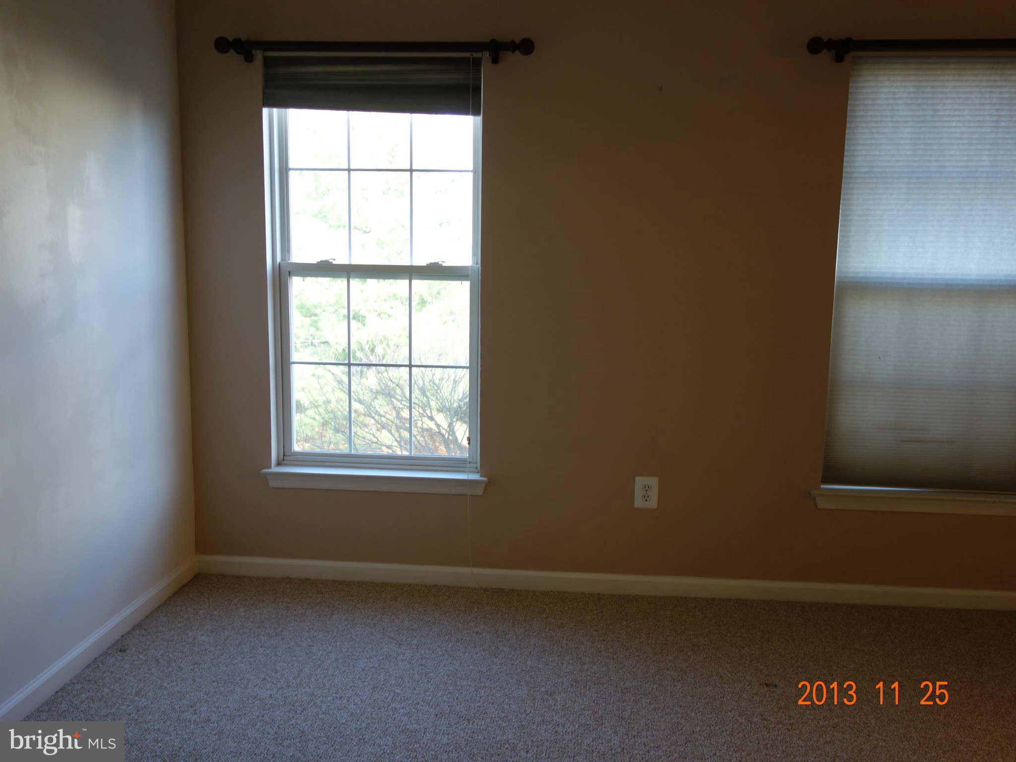 CLOVERLEAF TOWNHOMES - Residential Lease