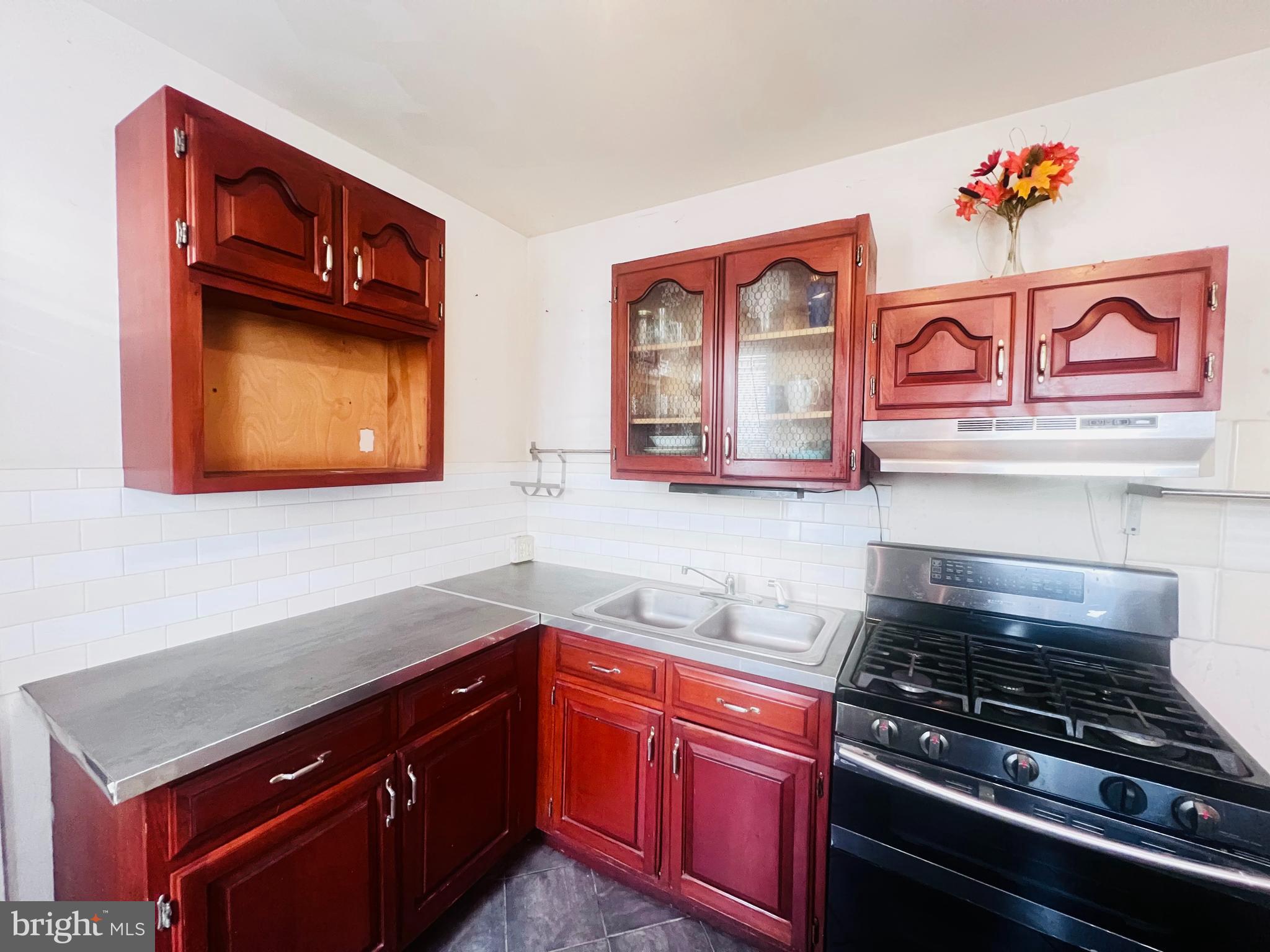 PHILADELPHIA (NORTH) - Residential