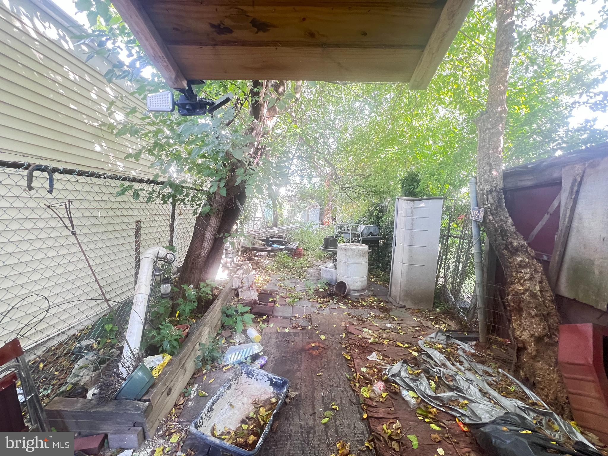 PHILADELPHIA (NORTH) - Residential