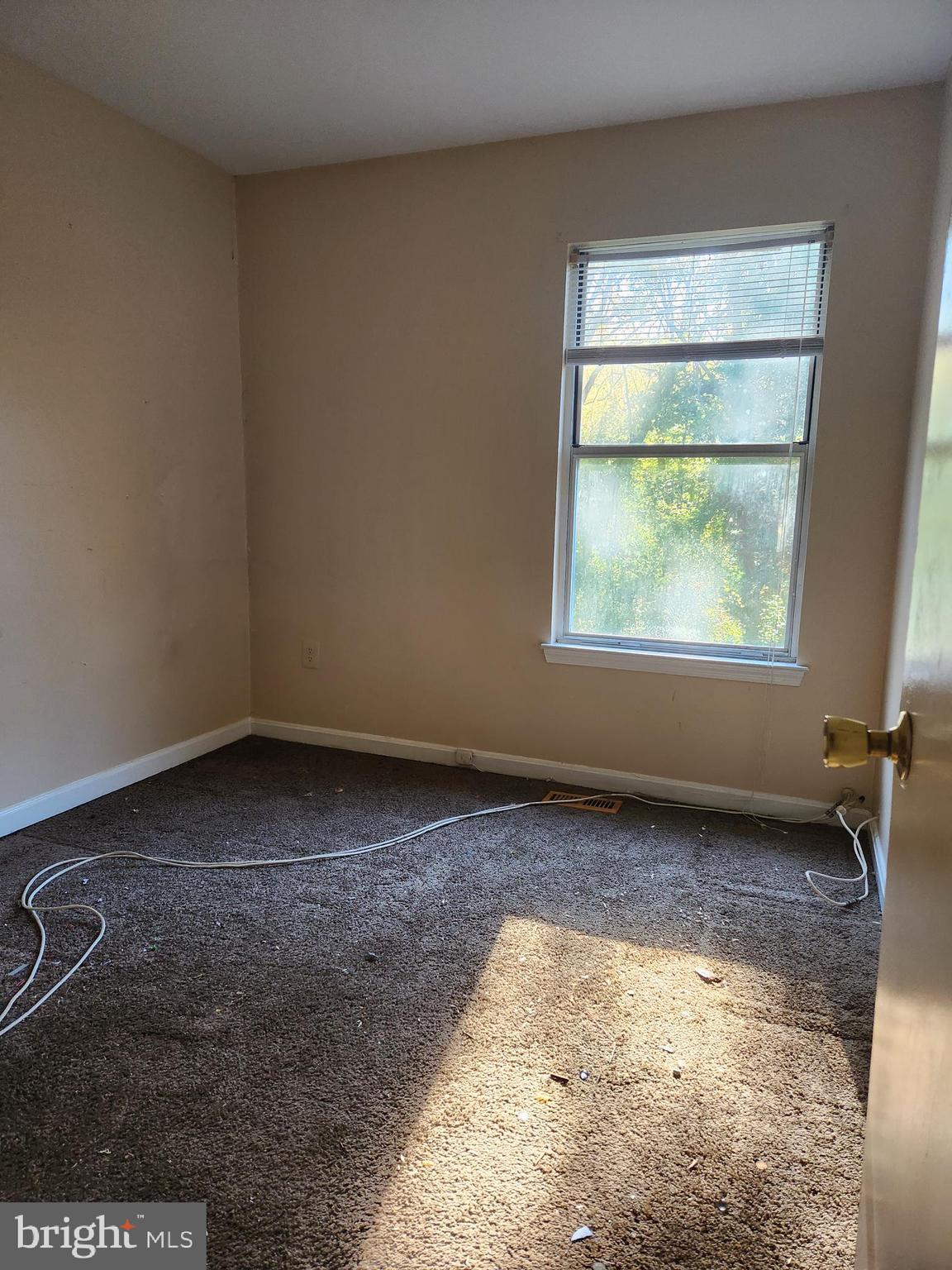 LONDON WOODS - Residential