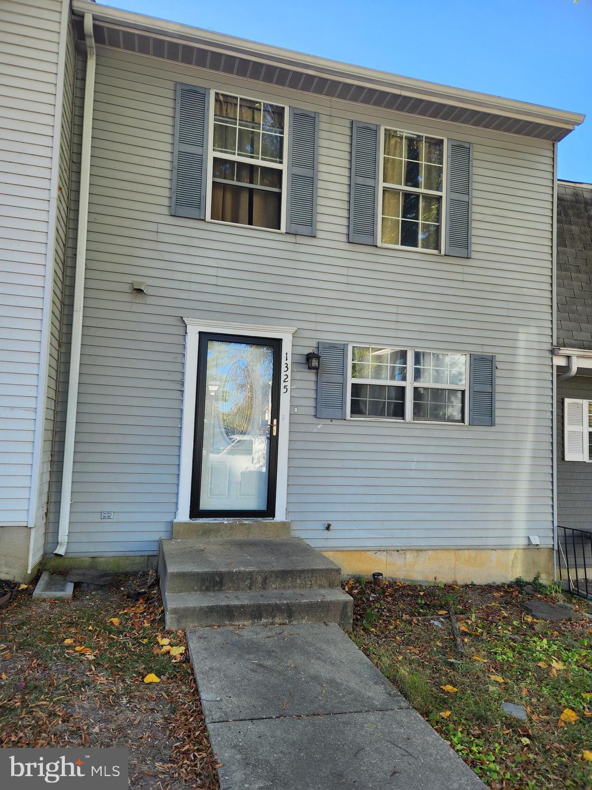 LONDON WOODS - Residential