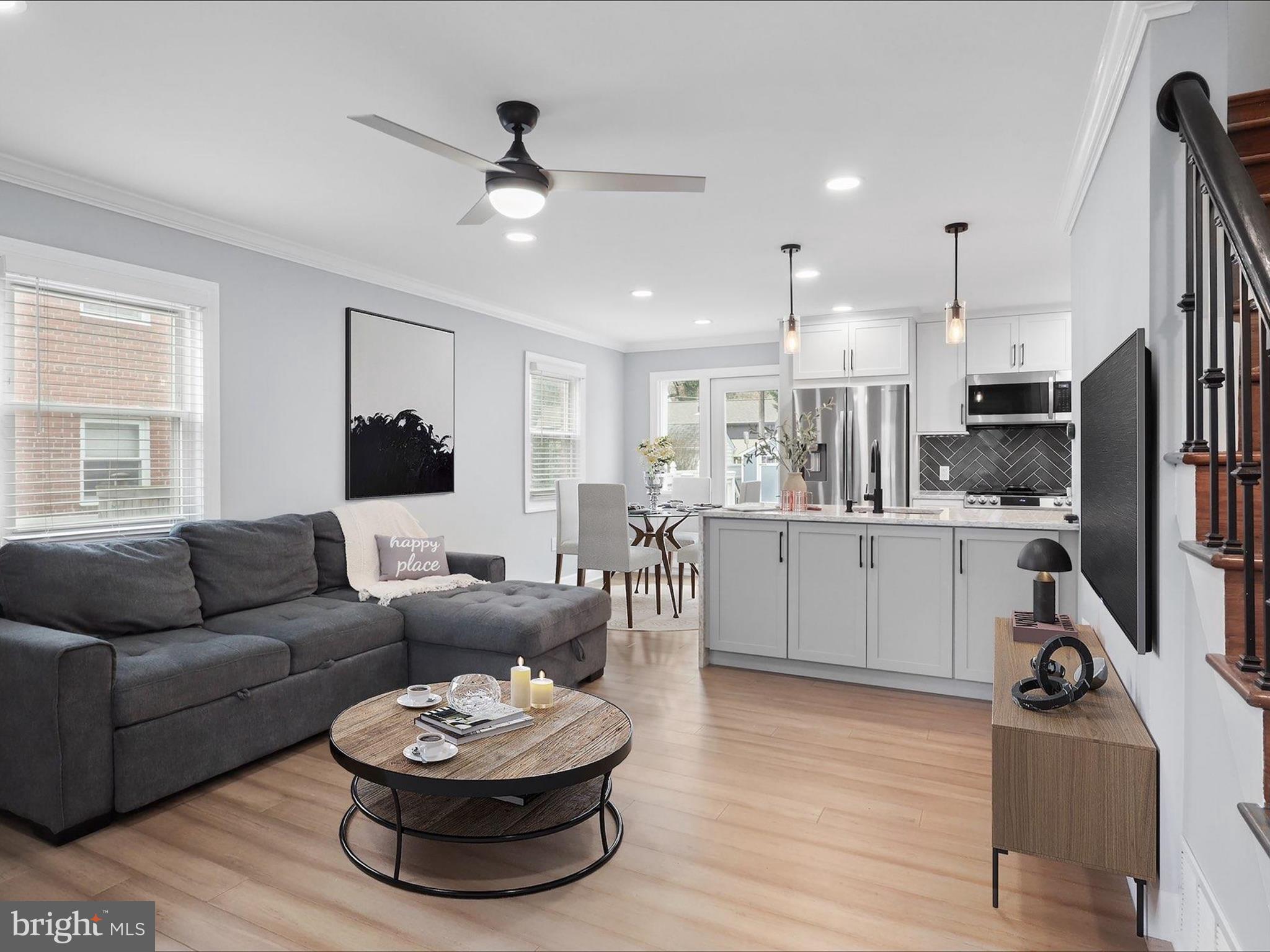 HUNTINGTON - Residential Lease