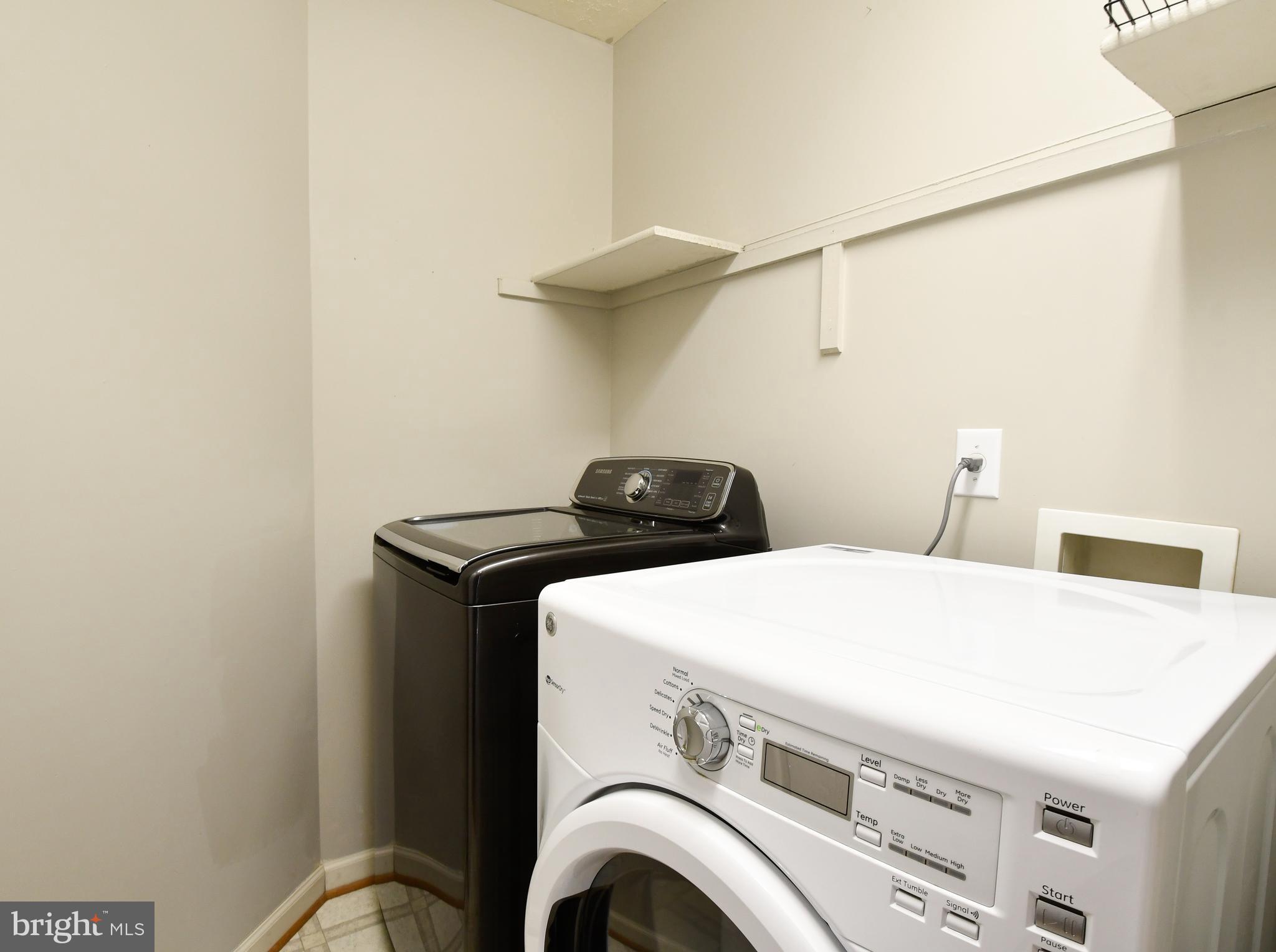 KINGSWOOD - Residential