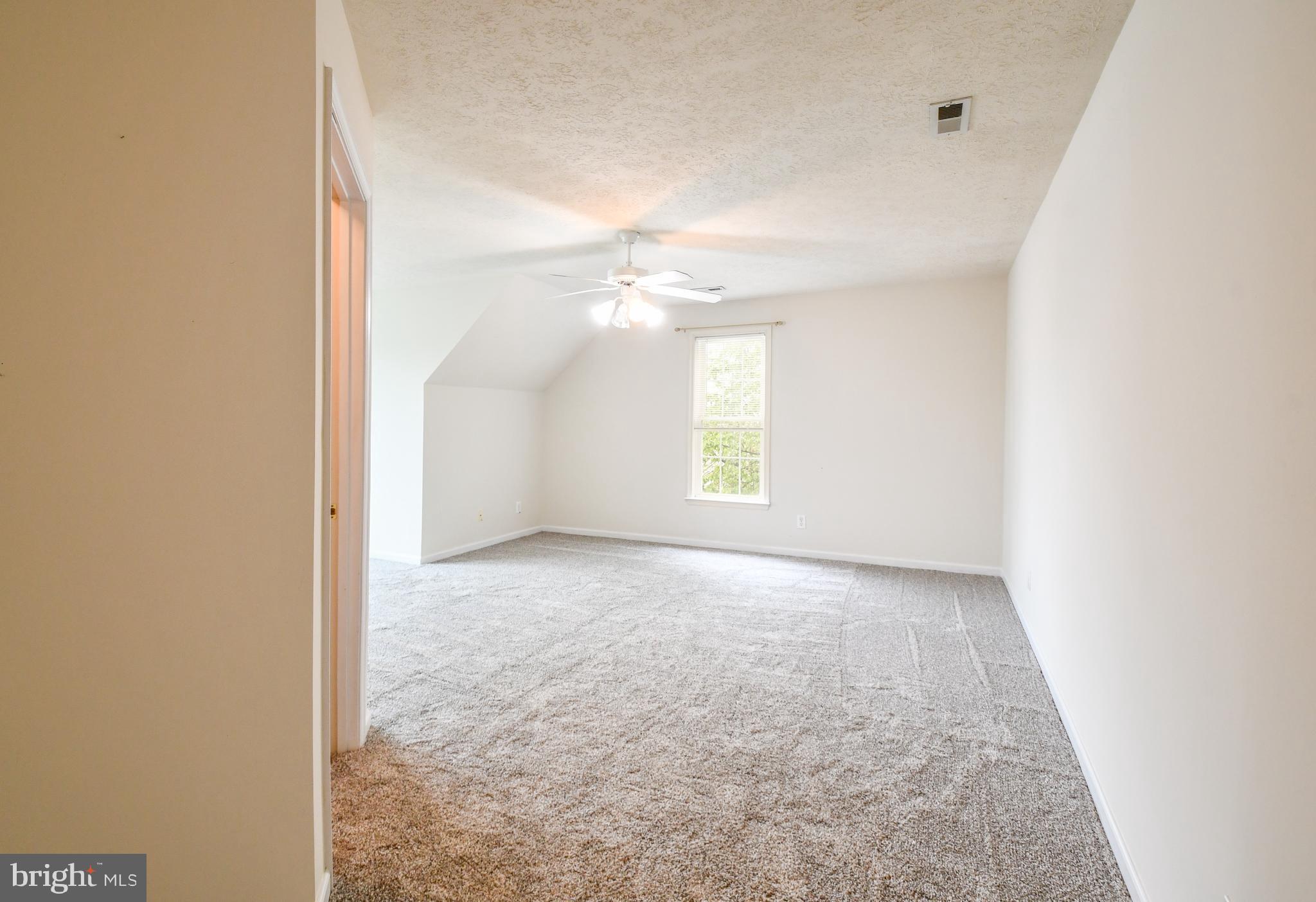 KINGSWOOD - Residential