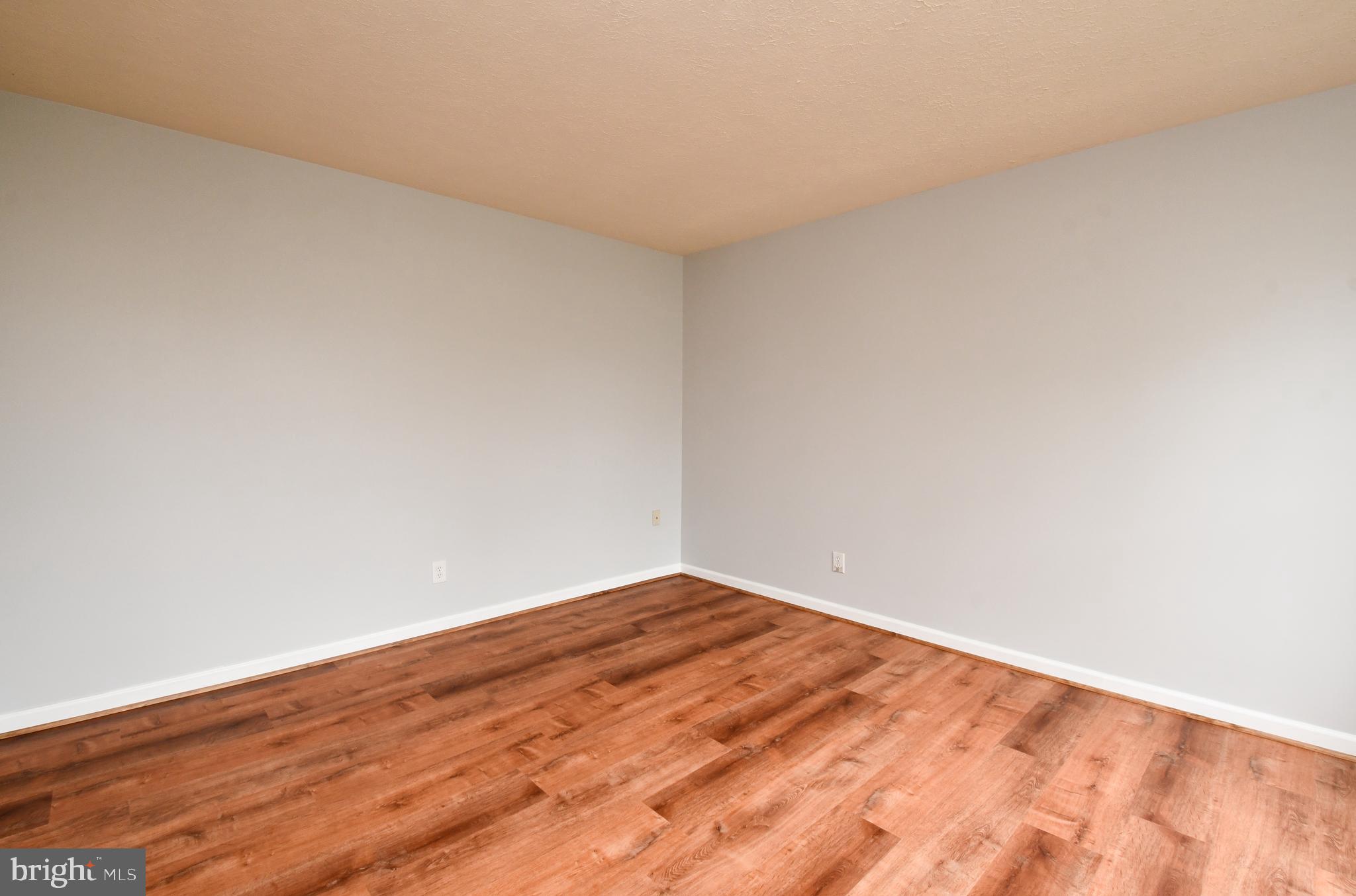 KINGSWOOD - Residential