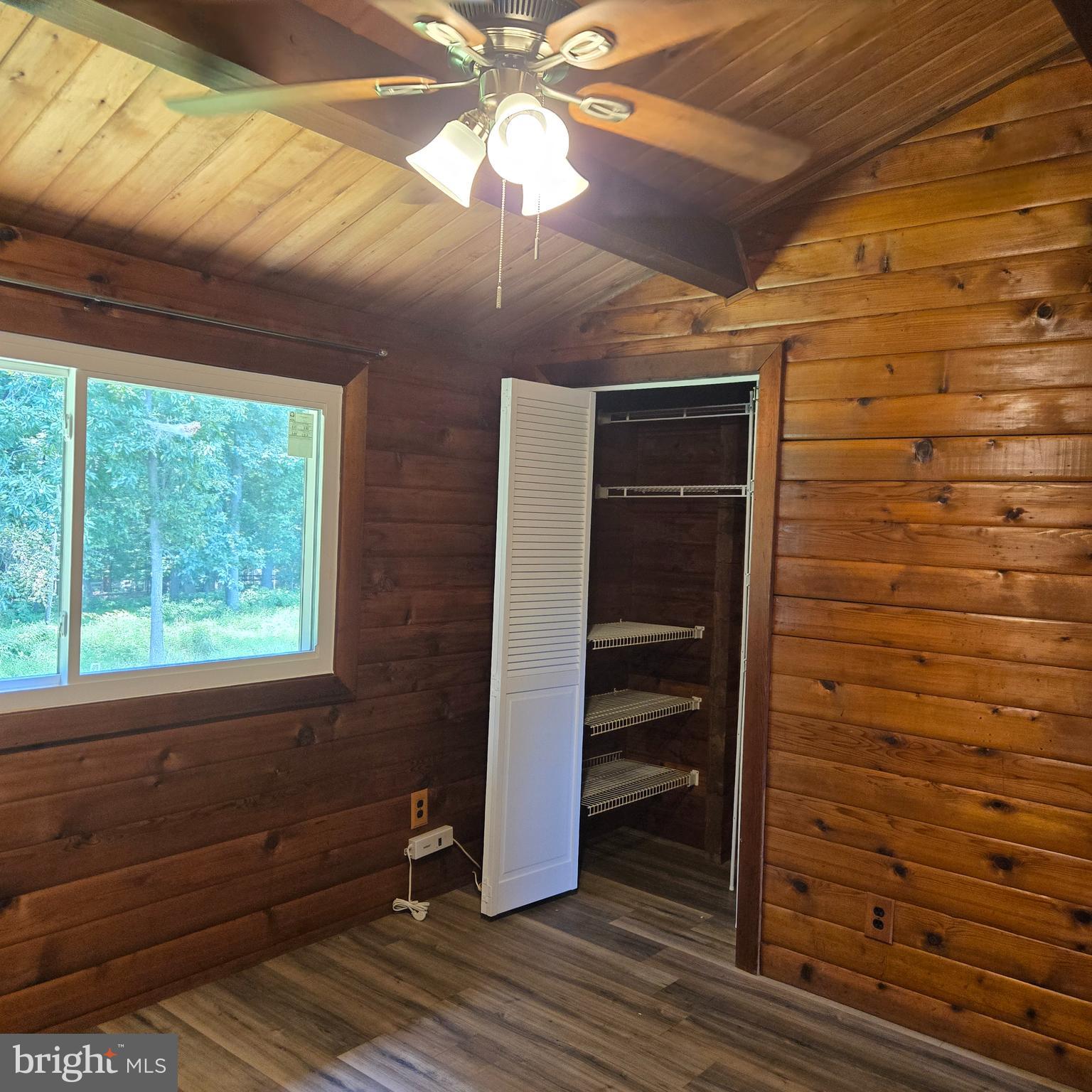 CLARKSVILLE HUNT - Residential Lease