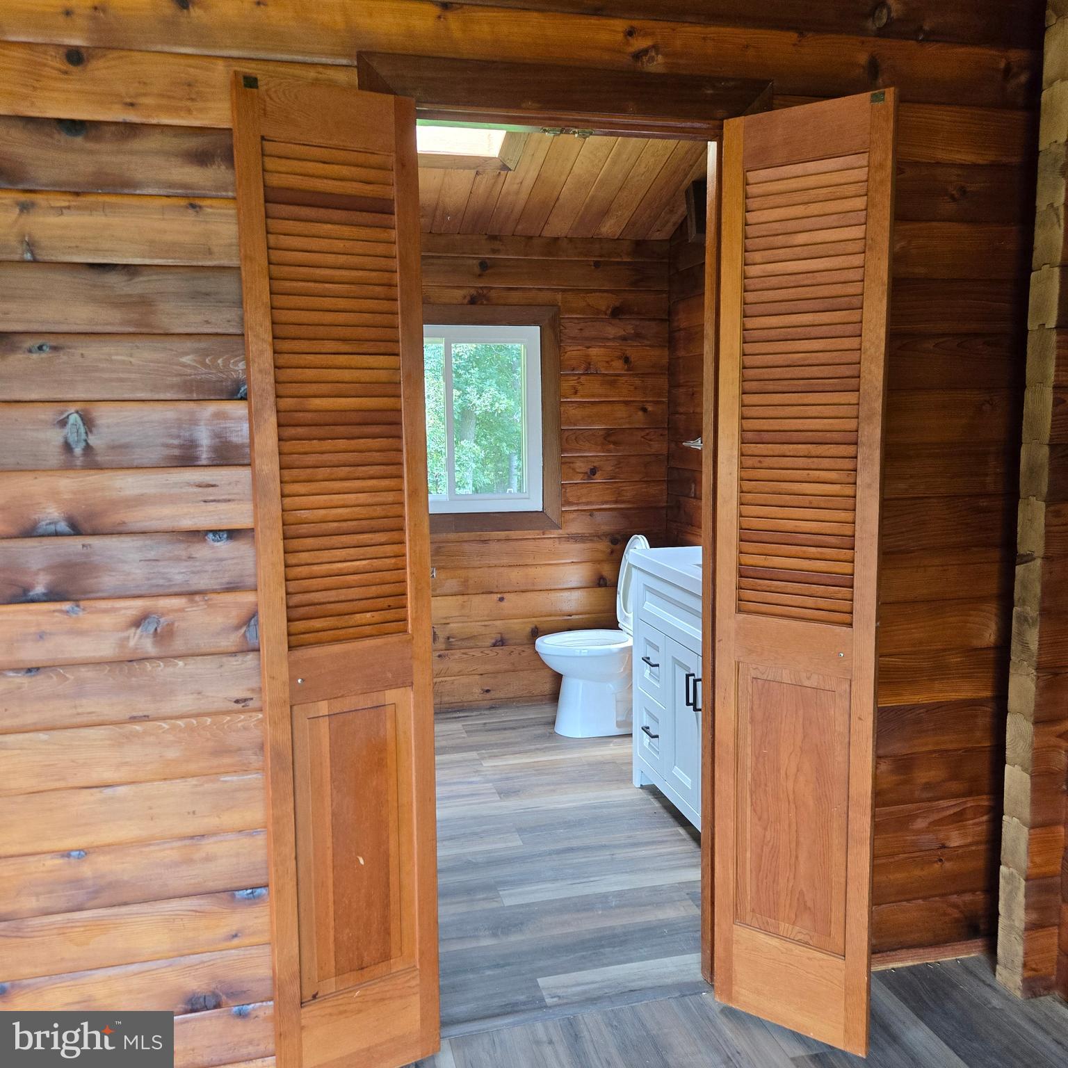 CLARKSVILLE HUNT - Residential Lease