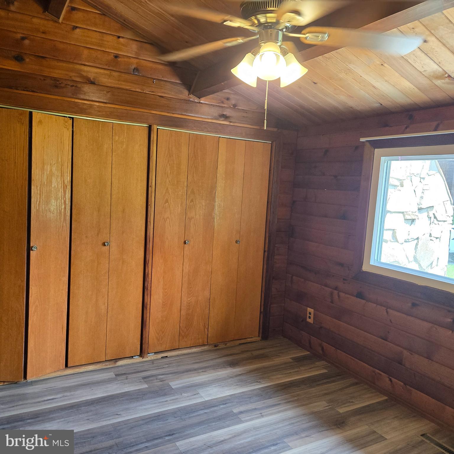 CLARKSVILLE HUNT - Residential Lease