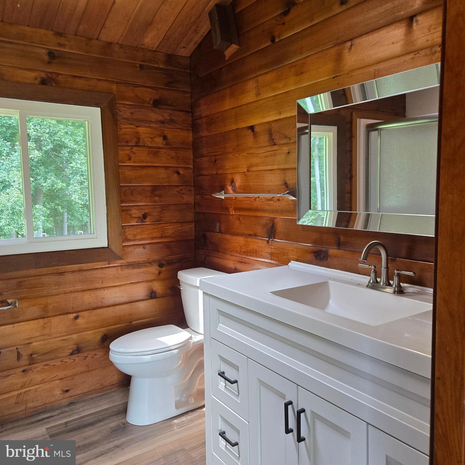 CLARKSVILLE HUNT - Residential Lease