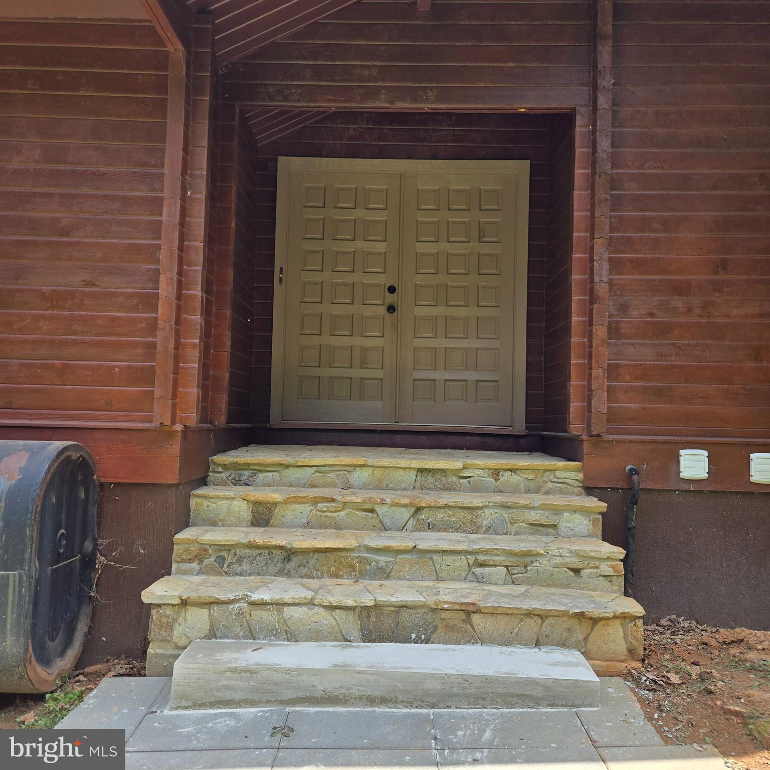 CLARKSVILLE HUNT - Residential Lease