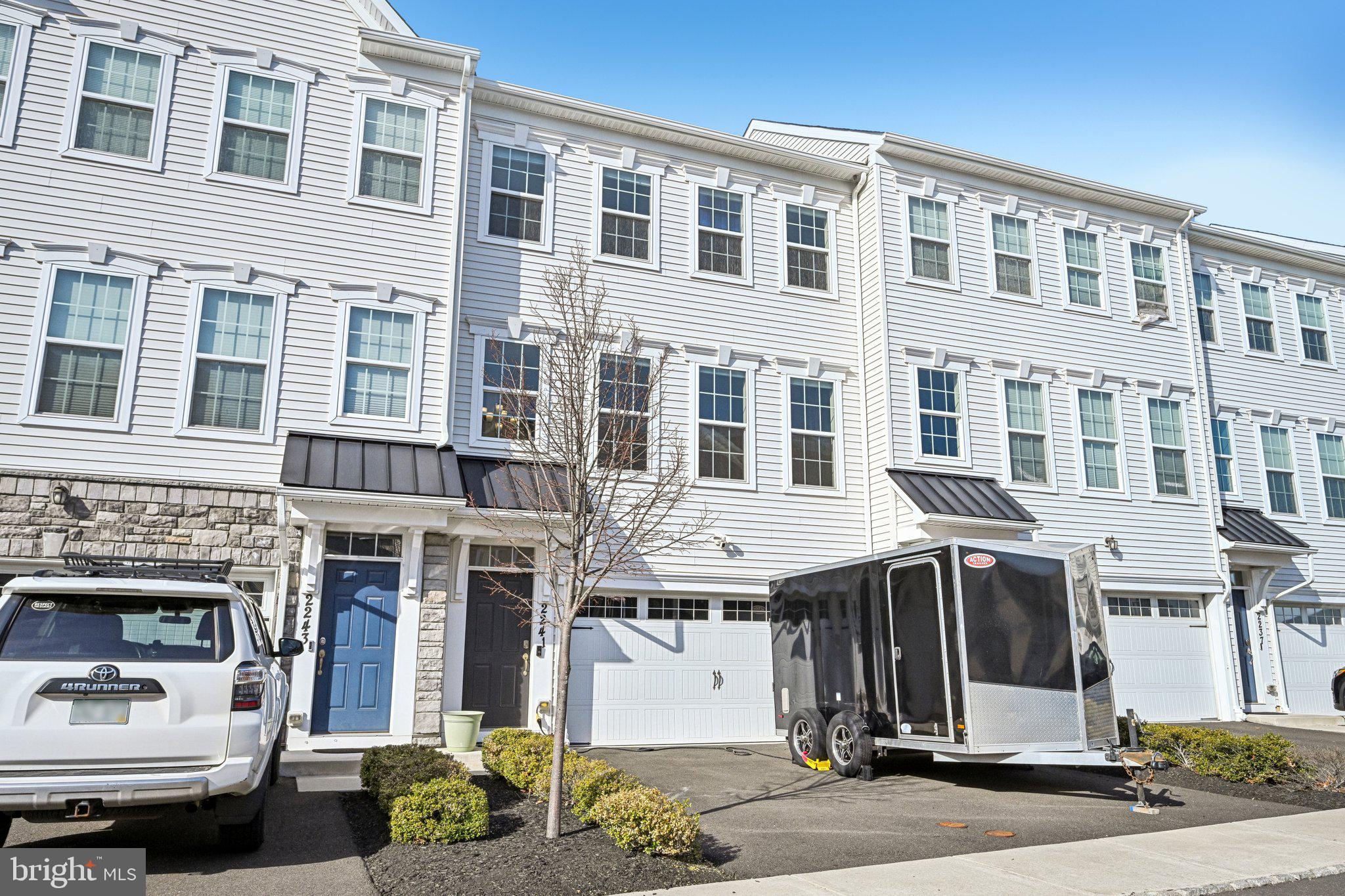 HIGH GROVE - Residential