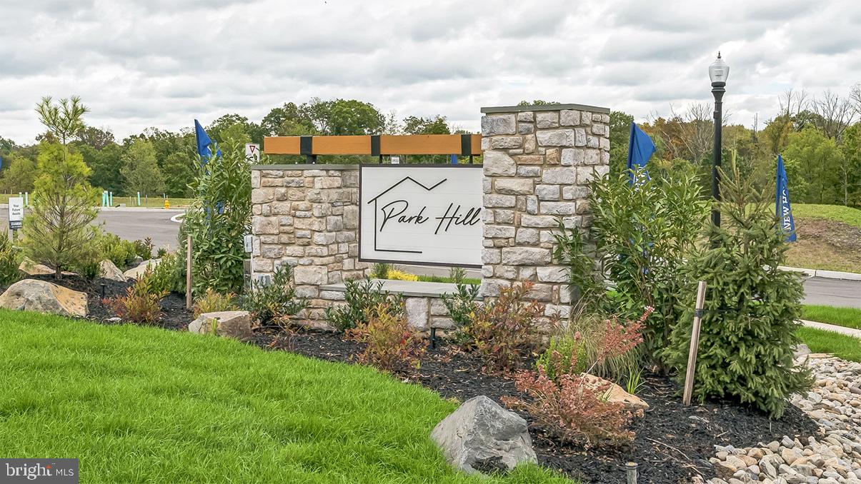 PARK HILL VILLAGES - Residential