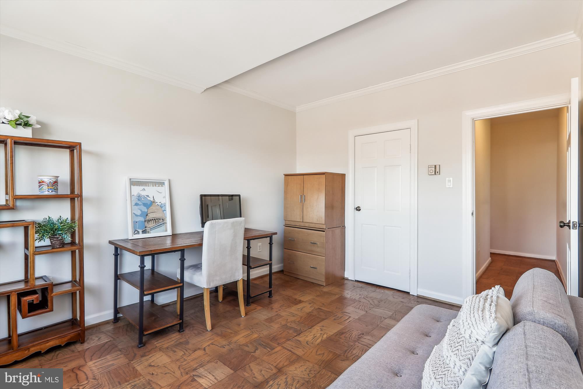 4720 CHEVY CHASE DR - Residential