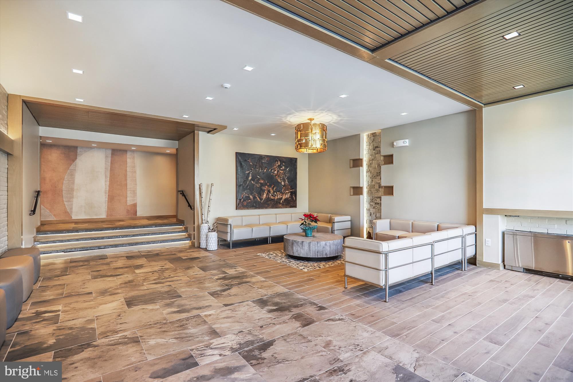 4720 CHEVY CHASE DR - Residential