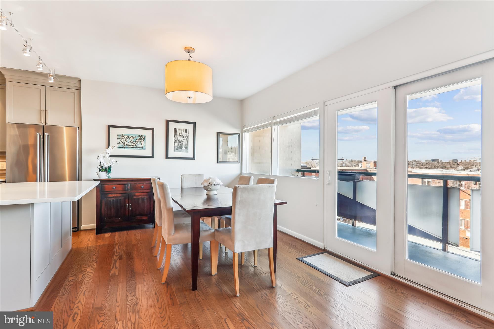 4720 CHEVY CHASE DR - Residential