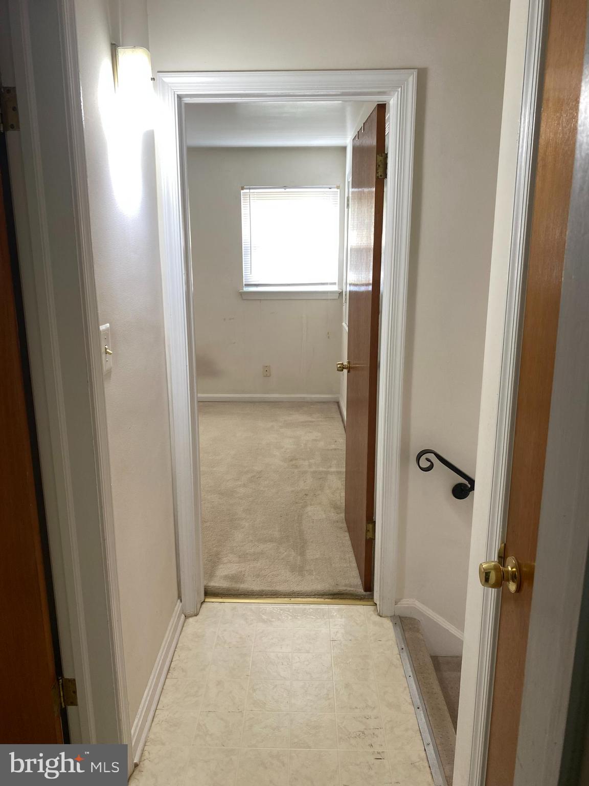 WHITES RAVENWOOD PARK - Residential